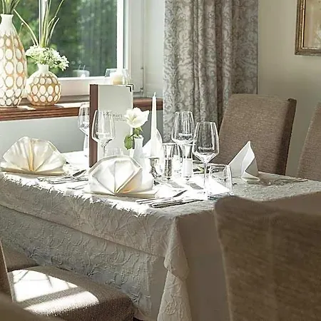 Bismarck Hotel 4*